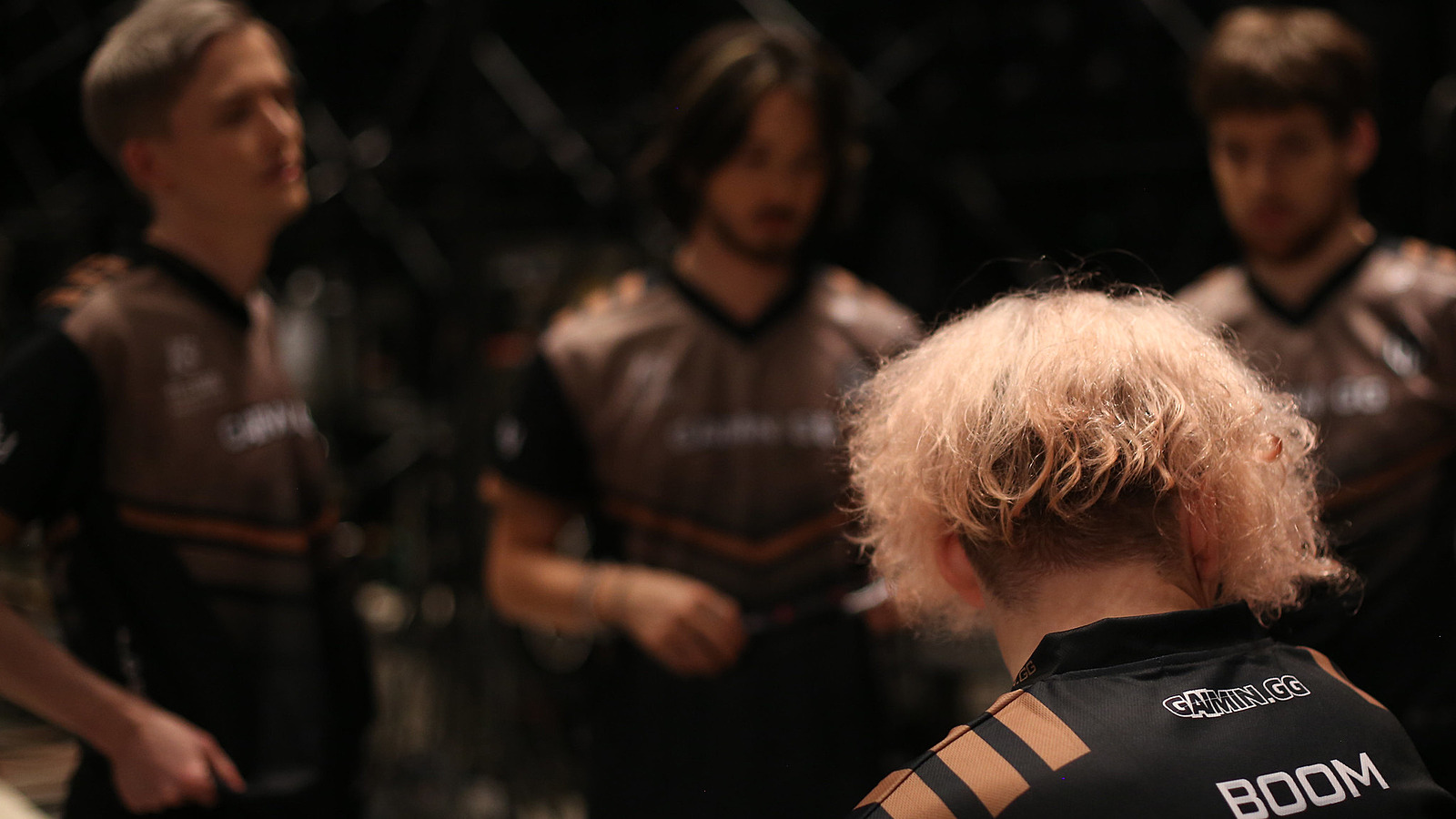 Bb team gladiators. шторм гладиатор. киберспорт dota 2 the international 2022. парагон дота. кубок мажора по доте.