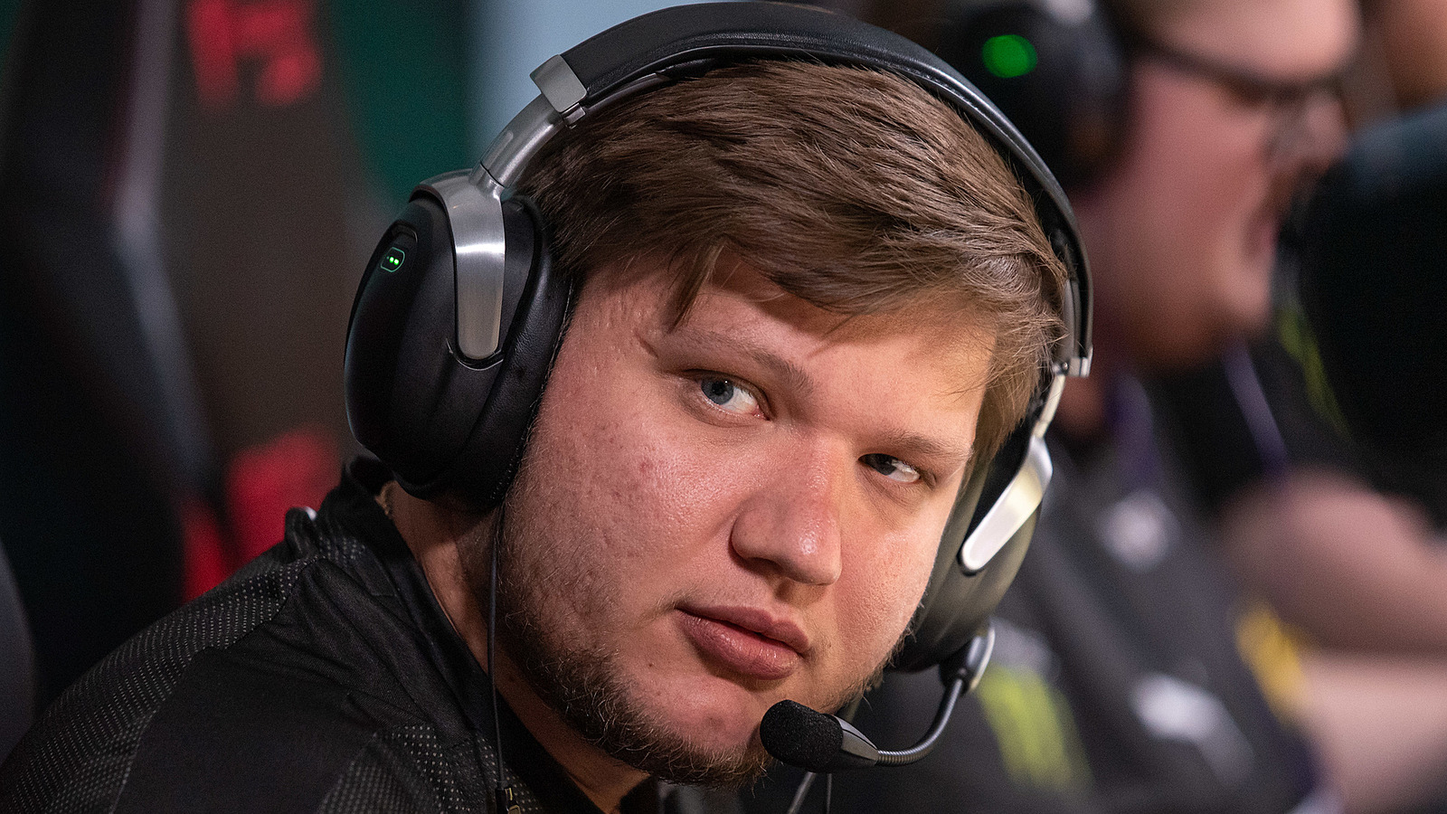Украинский инсайдер: s1mple подставил NAVI и не полетел на турнир в ...