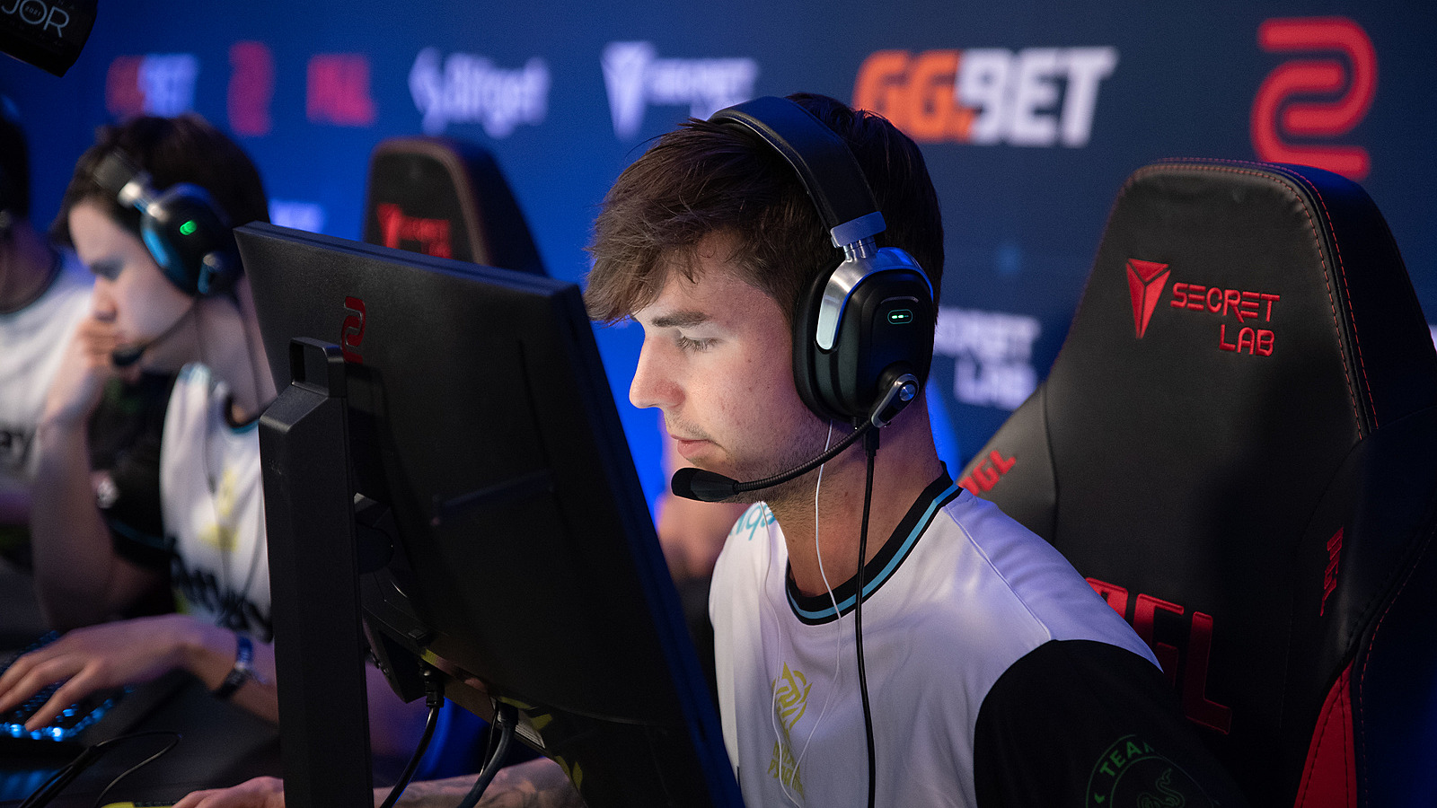 Nicolai 'device' Reedtz's Counter-Strike Player Profile