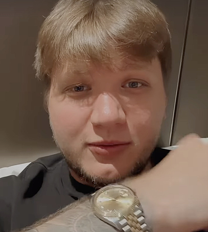 «Это было легко». S1mple рассказал, откуда у него «Ролексы» — Escorenews
